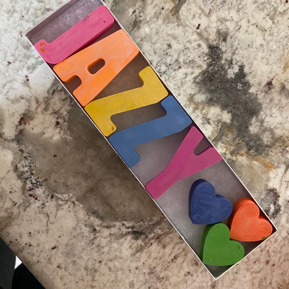 Personalized Crayon Names - Picture 2 of 8